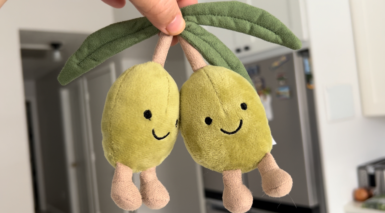 Watch How Is The Size?? Olives JellyCat Food Plush Toy on Amazon Live